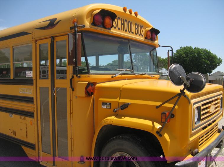 image for item D8386 1990 Chevrolet 60 Blue Bird school bus