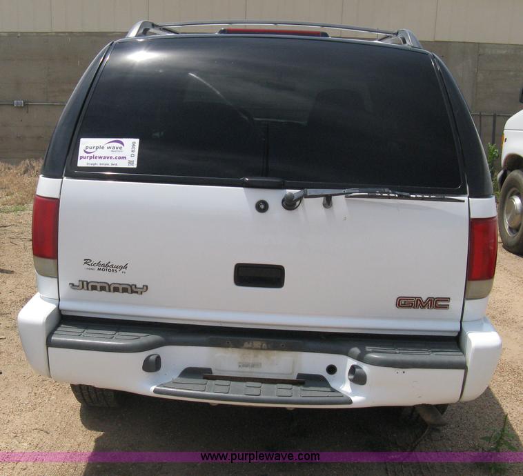 image for item D8390 1998 GMC Jimmy SL SUV