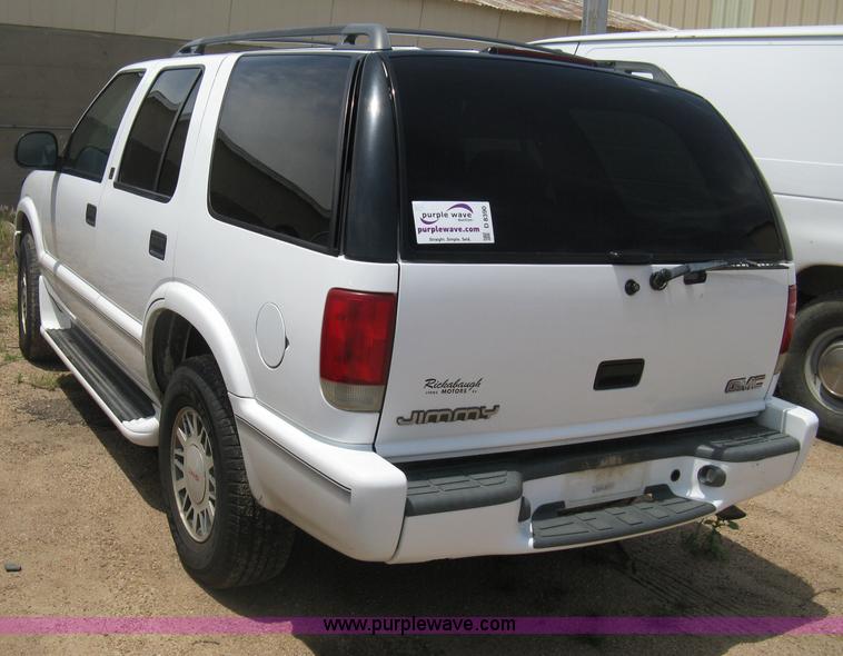 image for item D8390 1998 GMC Jimmy SL SUV