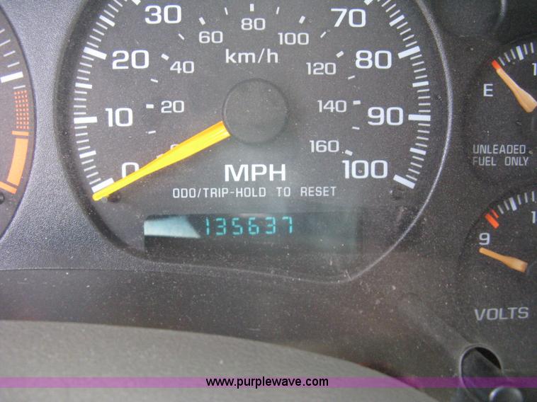 image for item D8390 1998 GMC Jimmy SL SUV