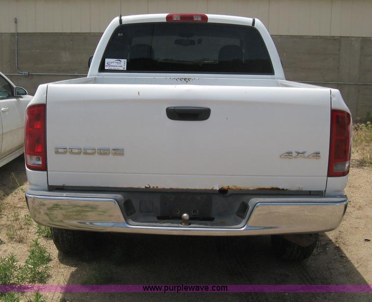 image for item D8391 2002 Dodge Ram 1500 SLT Quad Cab pickup truck
