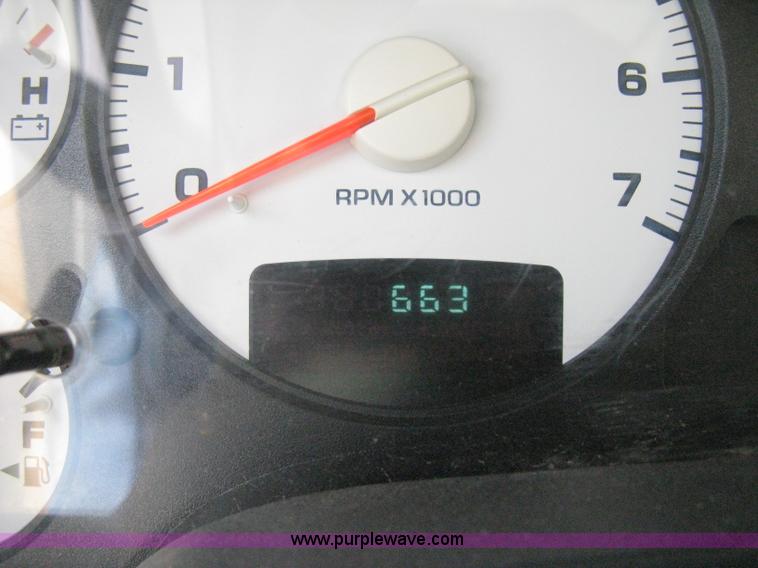 image for item D8391 2002 Dodge Ram 1500 SLT Quad Cab pickup truck