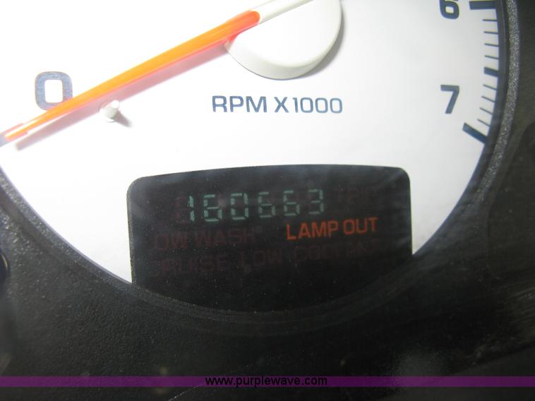 image for item D8391 2002 Dodge Ram 1500 SLT Quad Cab pickup truck