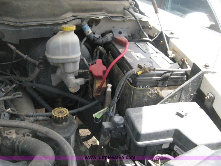 image for item D8391 2002 Dodge Ram 1500 SLT Quad Cab pickup truck