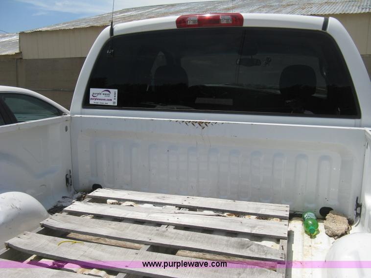 image for item D8391 2002 Dodge Ram 1500 SLT Quad Cab pickup truck