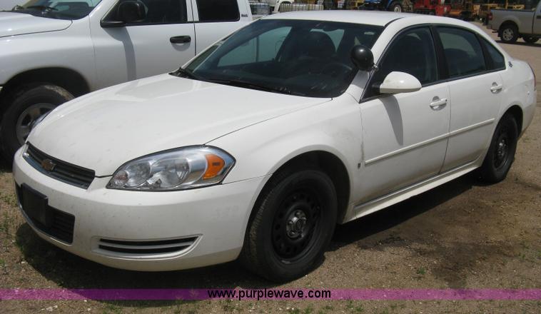image for item D8392 2009 Chevrolet Impala Police