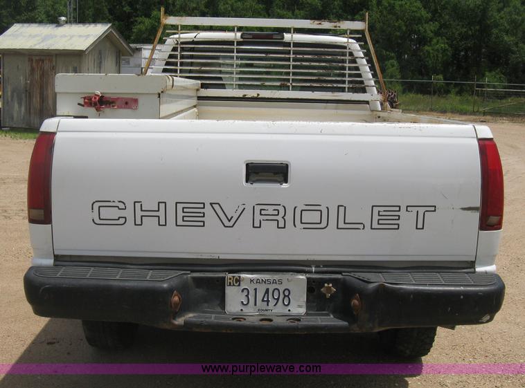 image for item D8394 1998 Chevrolet Cheyenne 2500 pickup truck