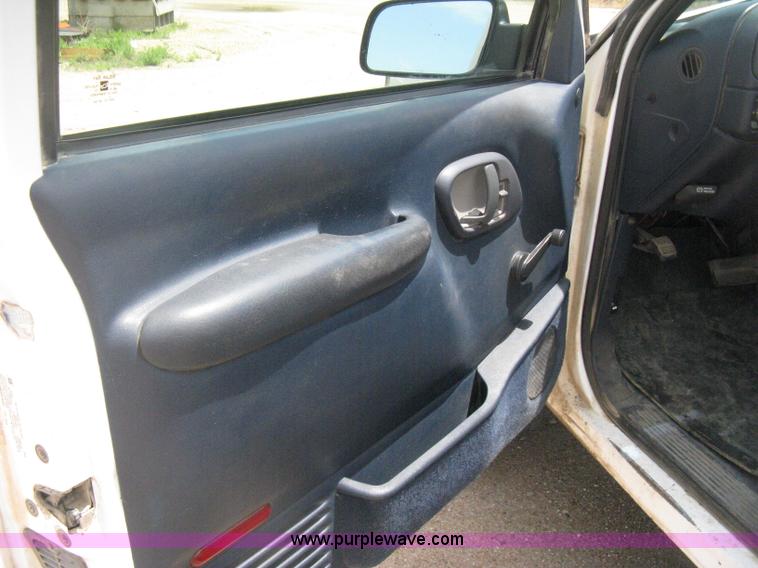 image for item D8394 1998 Chevrolet Cheyenne 2500 pickup truck