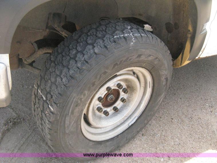 image for item D8394 1998 Chevrolet Cheyenne 2500 pickup truck