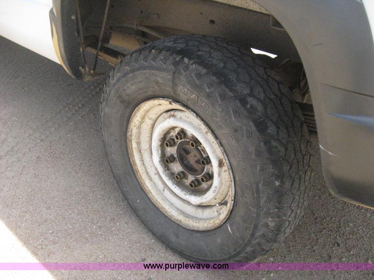 image for item D8394 1998 Chevrolet Cheyenne 2500 pickup truck