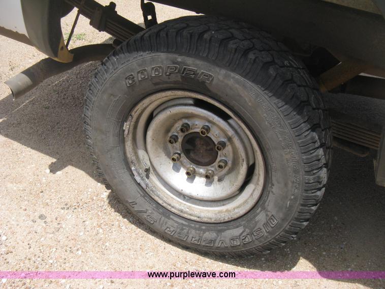 image for item D8394 1998 Chevrolet Cheyenne 2500 pickup truck