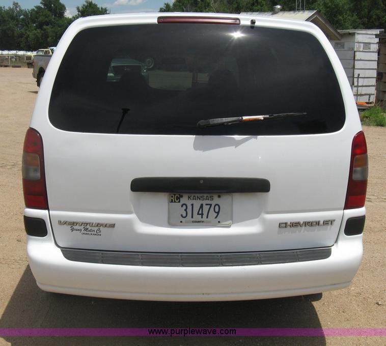 image for item D8395 1997 Chevrolet Venture minivan