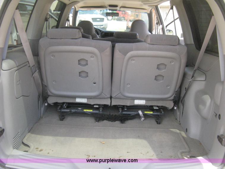 image for item D8395 1997 Chevrolet Venture minivan