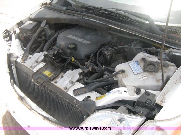 image for item D8395 1997 Chevrolet Venture minivan