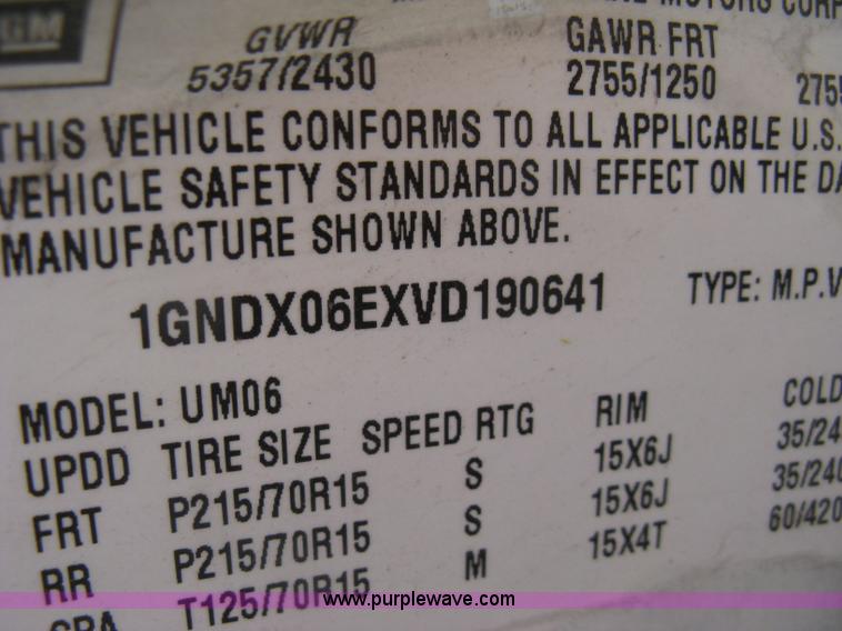 image for item D8395 1997 Chevrolet Venture minivan