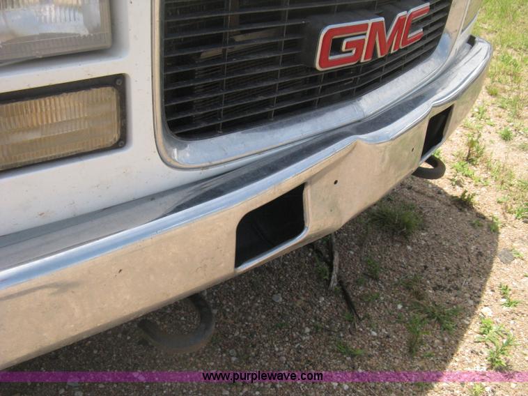 image for item D8396 1996 GMC Sierra 3500 SL digger derrick truck