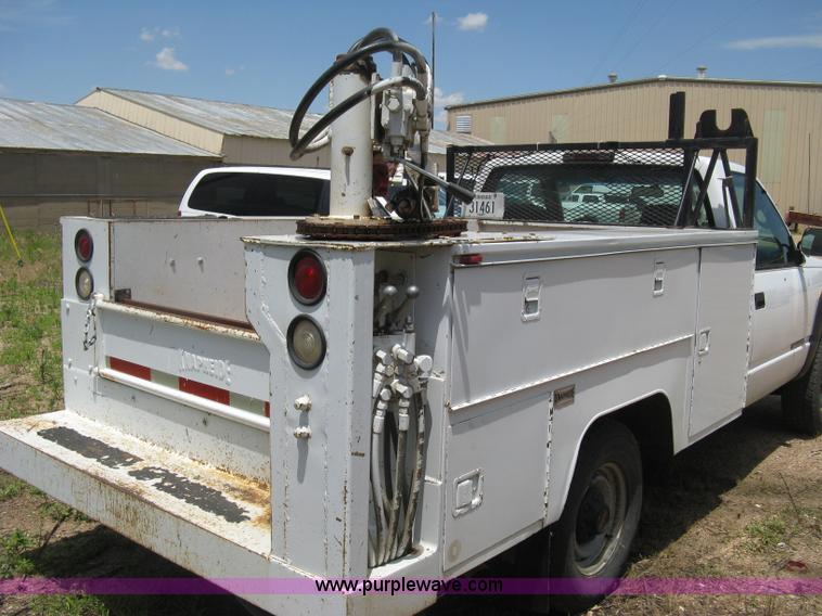 image for item D8396 1996 GMC Sierra 3500 SL digger derrick truck