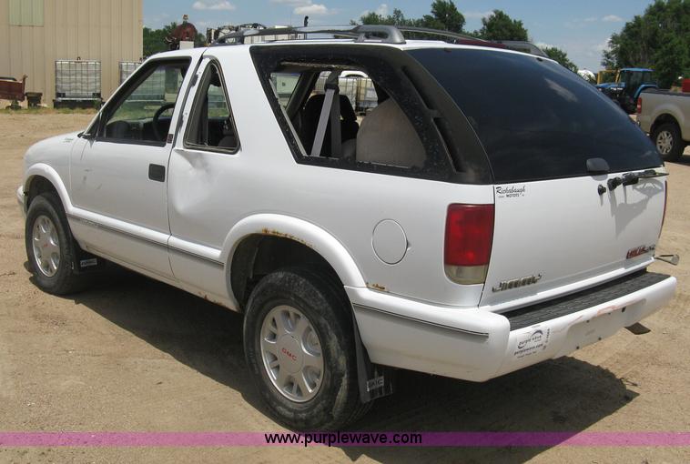image for item D8397 1997 GMC Jimmy SL SUV