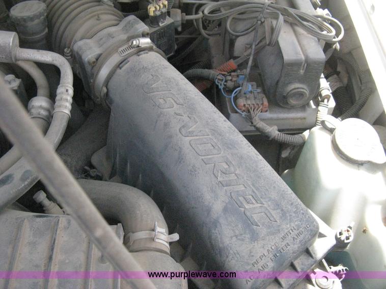 image for item D8397 1997 GMC Jimmy SL SUV