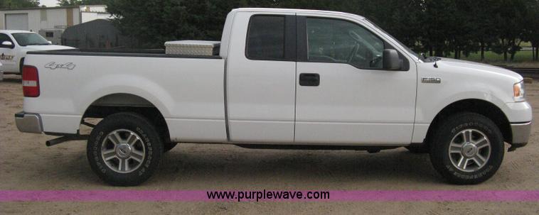 image for item D8420 2007 Ford F150 XLT SuperCab pickup truck