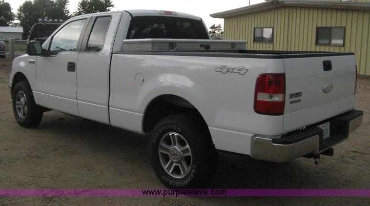 image for item D8420 2007 Ford F150 XLT SuperCab pickup truck