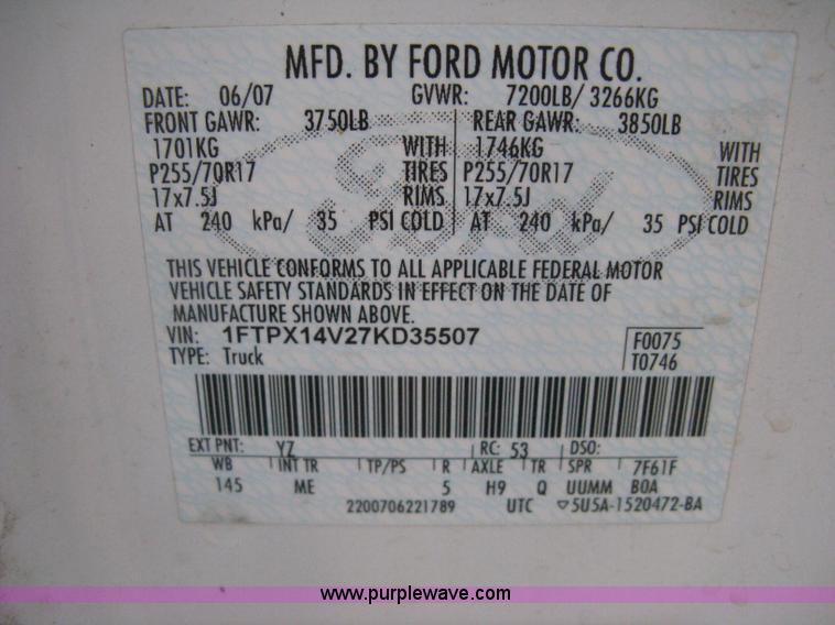 image for item D8420 2007 Ford F150 XLT SuperCab pickup truck