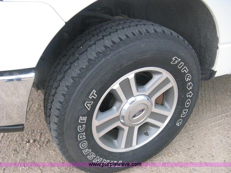 image for item D8420 2007 Ford F150 XLT SuperCab pickup truck