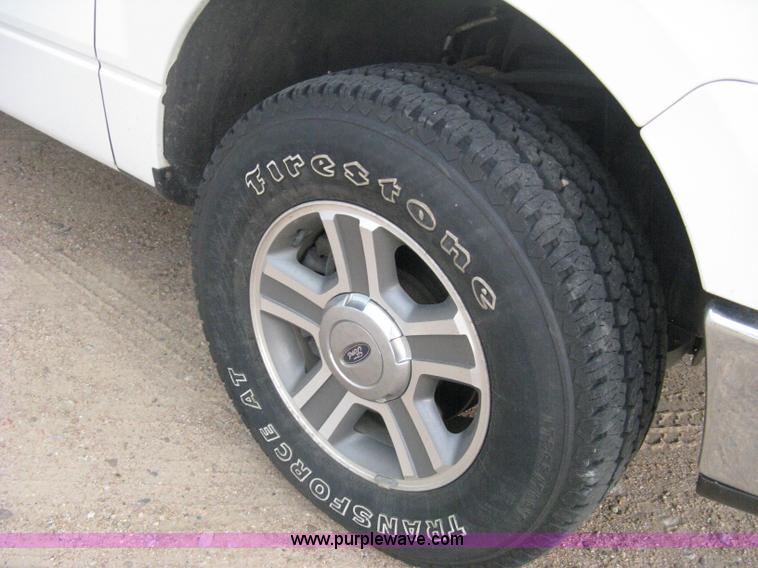 image for item D8420 2007 Ford F150 XLT SuperCab pickup truck