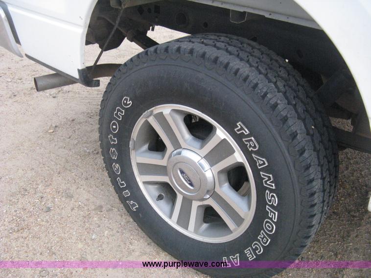 image for item D8420 2007 Ford F150 XLT SuperCab pickup truck