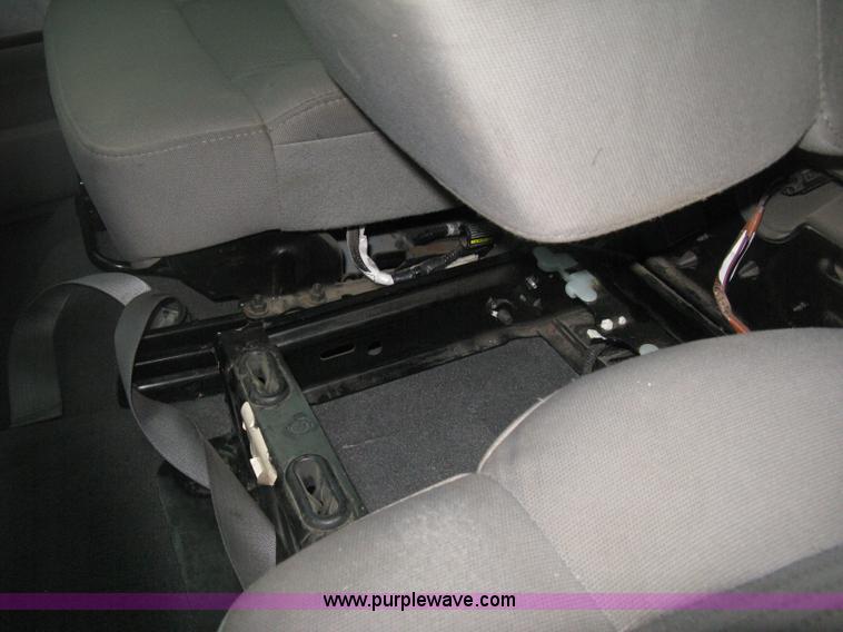 image for item D8420 2007 Ford F150 XLT SuperCab pickup truck