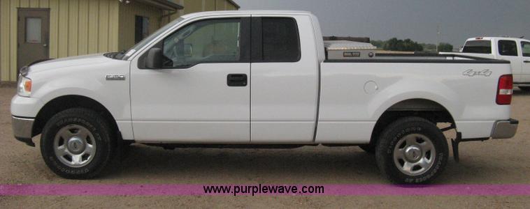 image for item D8421 2007 Ford F150 XLT SuperCab pickup truck