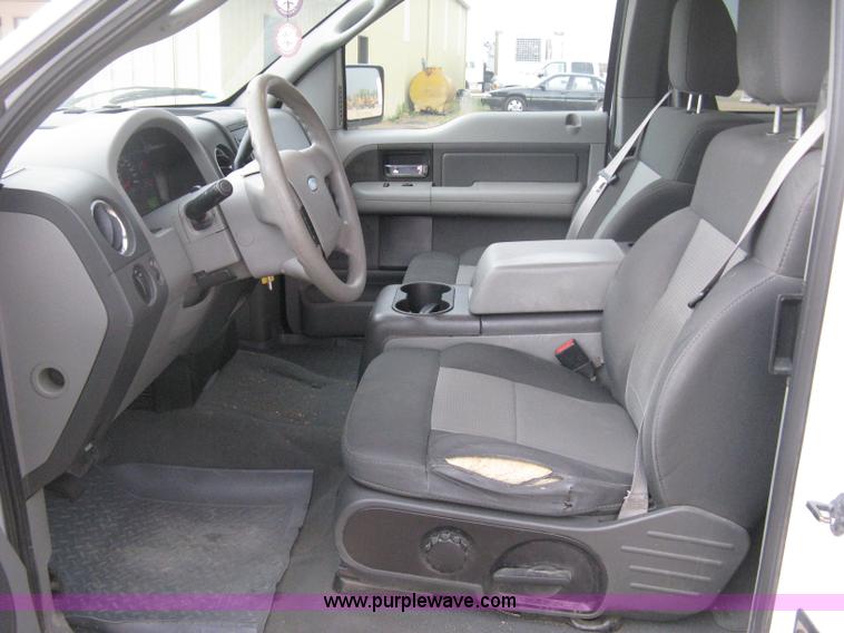 image for item D8421 2007 Ford F150 XLT SuperCab pickup truck