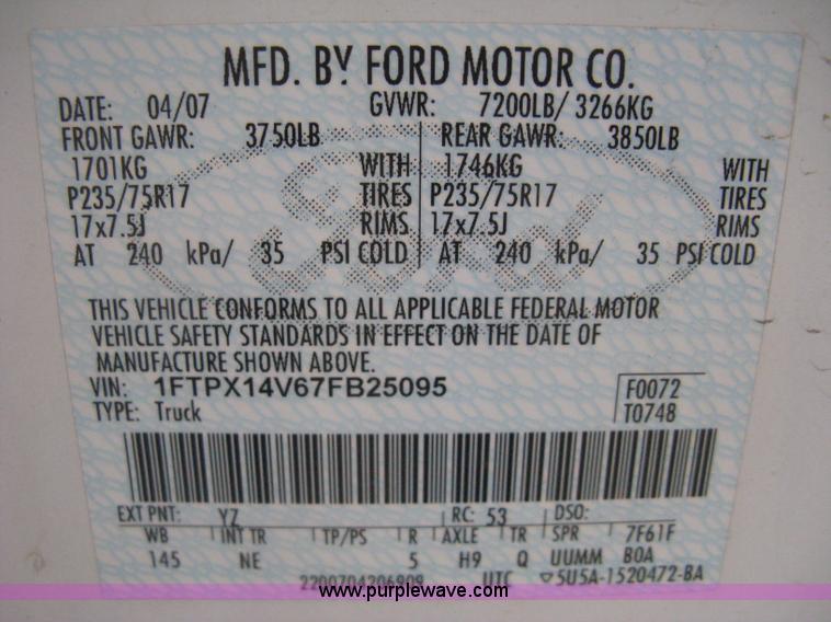 image for item D8421 2007 Ford F150 XLT SuperCab pickup truck