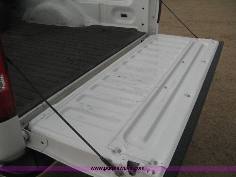 image for item D8421 2007 Ford F150 XLT SuperCab pickup truck