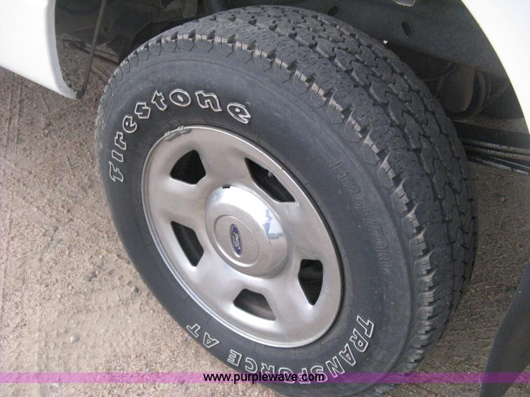 image for item D8421 2007 Ford F150 XLT SuperCab pickup truck