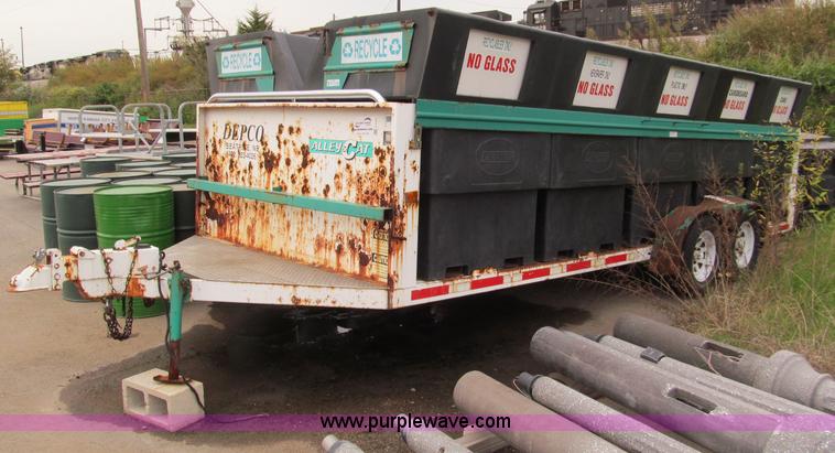 image for item E5530 1998 Alley Cat 18' recycling trailer