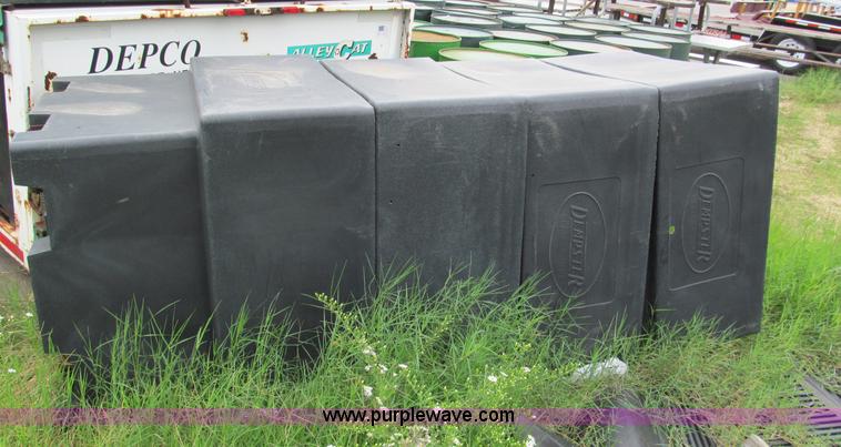 image for item E5530 1998 Alley Cat 18' recycling trailer