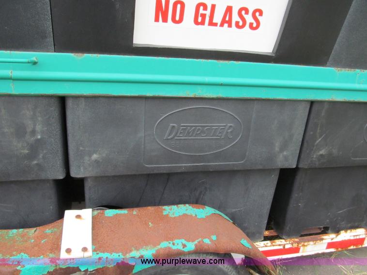 image for item E5530 1998 Alley Cat 18' recycling trailer