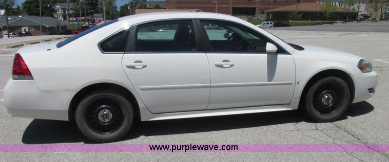 image for item E7261 2009 Chevrolet Impala Police