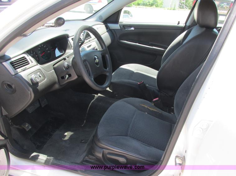image for item E7261 2009 Chevrolet Impala Police