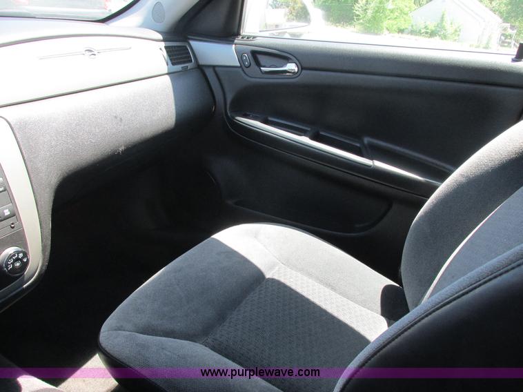 image for item E7261 2009 Chevrolet Impala Police