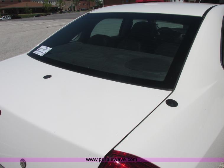 image for item E7261 2009 Chevrolet Impala Police