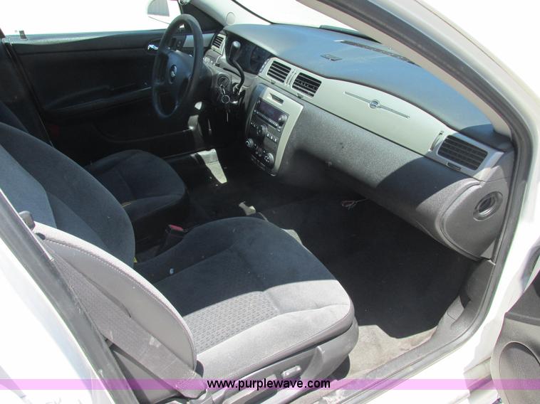 image for item E7261 2009 Chevrolet Impala Police