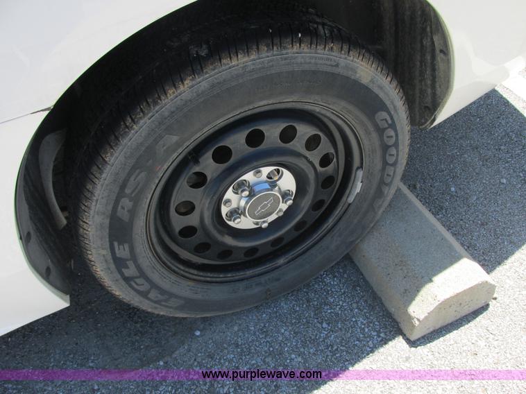 image for item E7261 2009 Chevrolet Impala Police