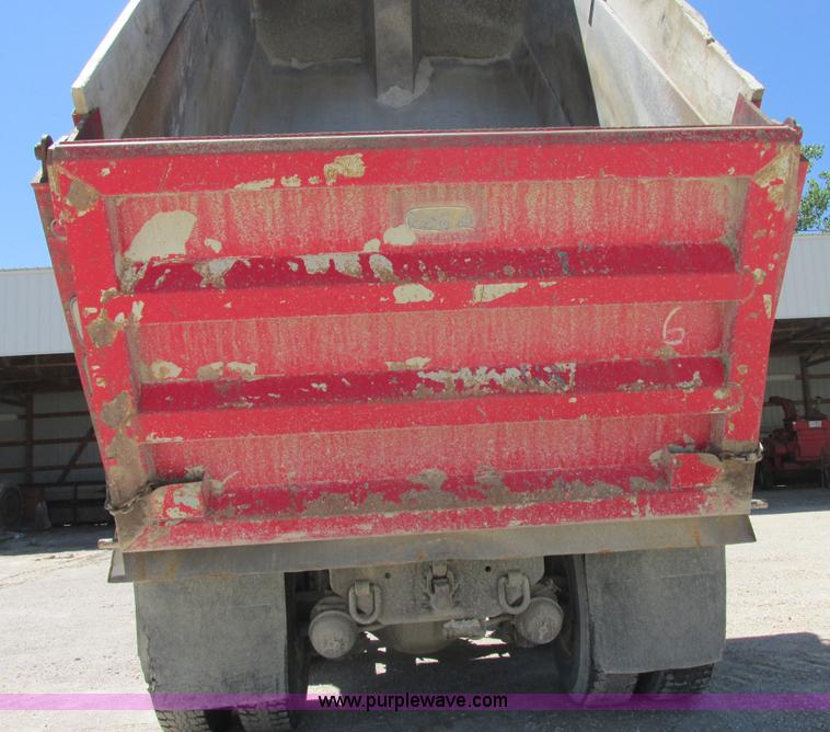 image for item E7263 Wheeler dump bed