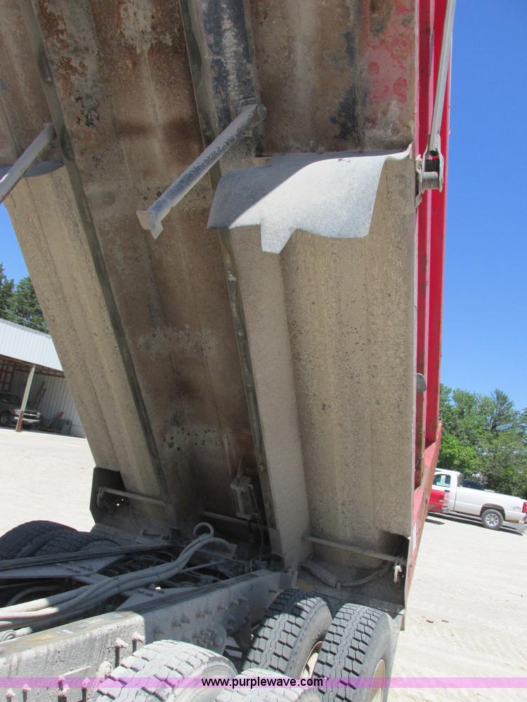 image for item E7263 Wheeler dump bed