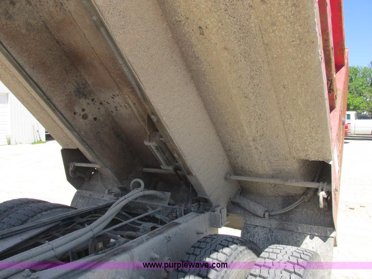 image for item E7263 Wheeler dump bed