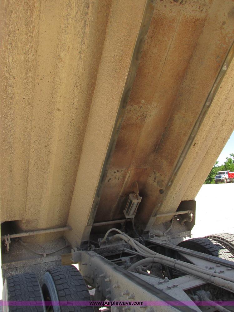 image for item E7263 Wheeler dump bed