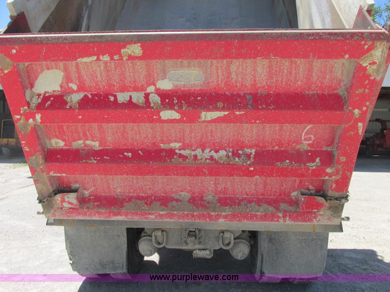 image for item E7263 Wheeler dump bed