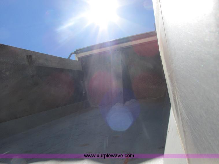 image for item E7263 Wheeler dump bed